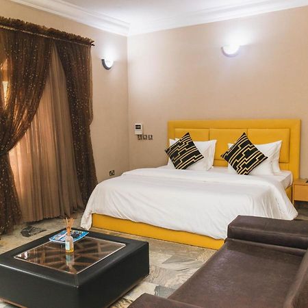 J'S Place Abuja Luaran gambar