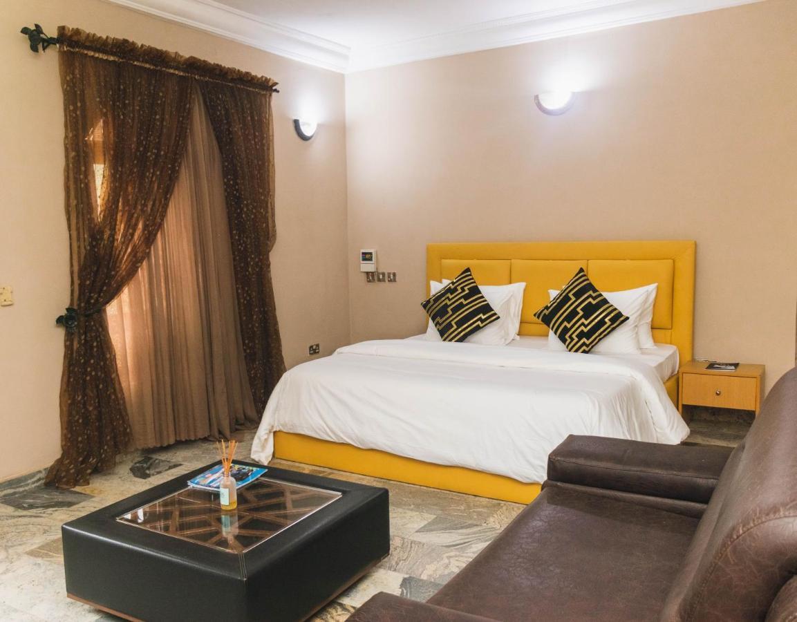J'S Place Abuja Luaran gambar