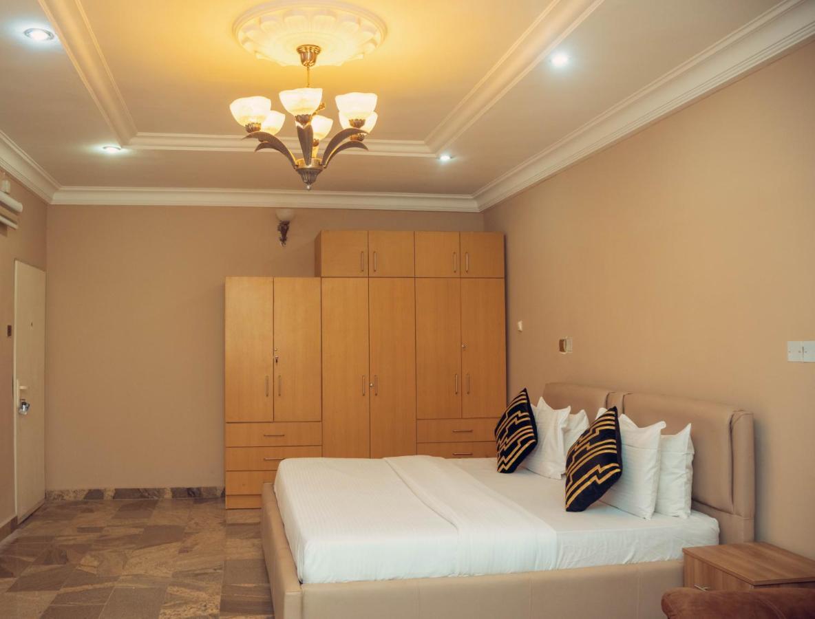 J'S Place Abuja Luaran gambar