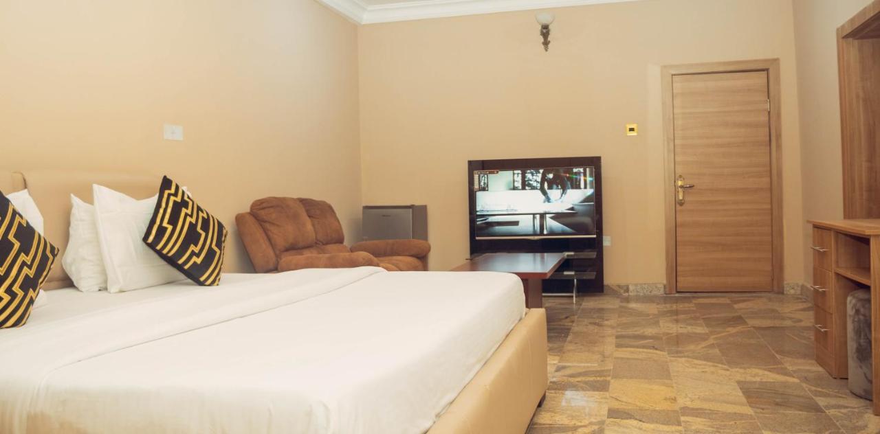 J'S Place Abuja Luaran gambar
